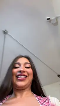 Caandace Momentaufnahme des Live-Raums auf Stripchat