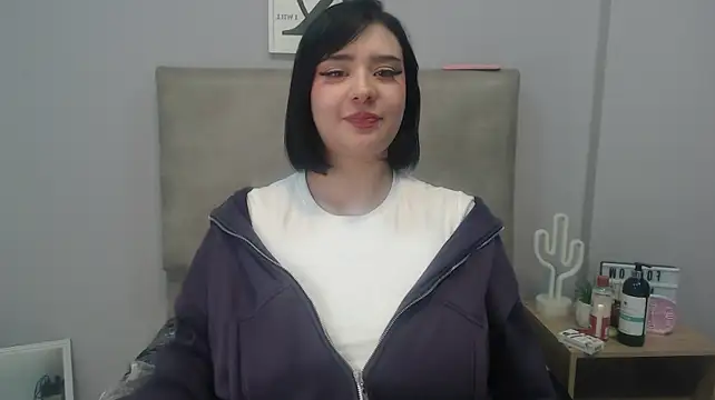 Cameron_swan снимок онлайн-комнаты на Stripchat