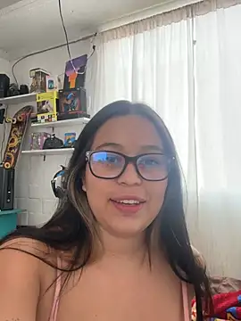 Candy_sams Momentaufnahme des Live-Raums auf Stripchat