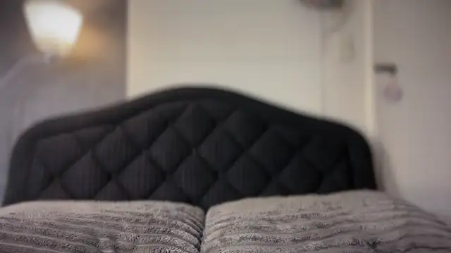 CarlaFuta live room snapshot on Stripchat