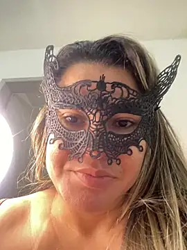 Casadadelicia26 captura da sala ao vivo na Stripchat