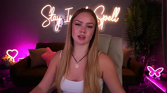 CelesteNoir momentopname van live room op Stripchat
