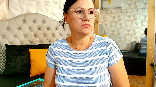CharlotteG_ Momentaufnahme des Live-Raums auf Stripchat