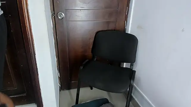 Chirshot_ momentopname van live room op Stripchat