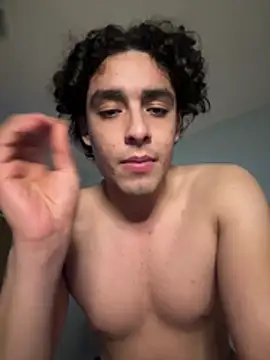 Clementemalo captura de la sala en vivo en Stripchat