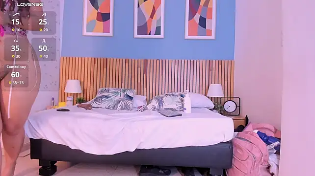 CurvyEmma_ captura de la sala en vivo en Stripchat
