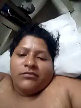 CurvyMelons captura de la sala en vivo en Stripchat