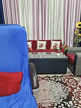 Curvy_Nayara Momentaufnahme des Live-Raums auf Stripchat