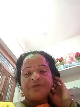 Cut_payi live room snapshot on Stripchat