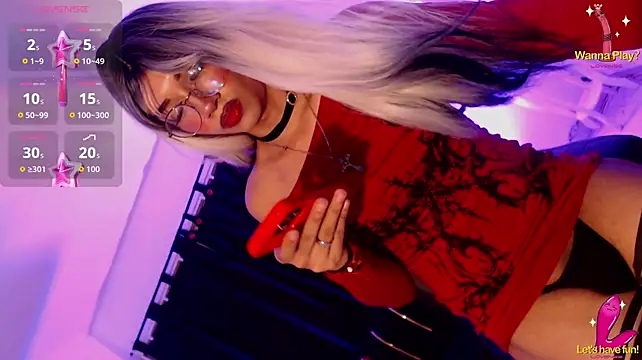 Cute_Aleja momentopname van live room op Stripchat