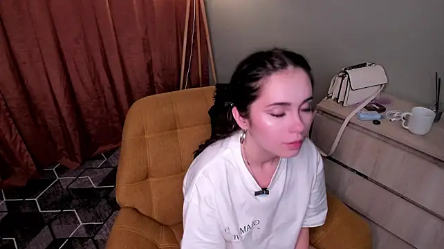 Cuteshyboo Momentaufnahme des Live-Raums auf Stripchat