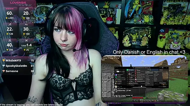 CutieTracer momentopname van live room op Stripchat