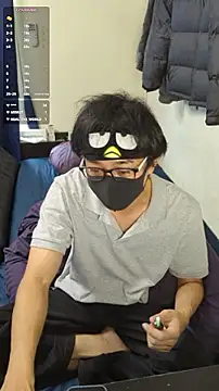 DAIkunn36 Momentaufnahme des Live-Raums auf Stripchat