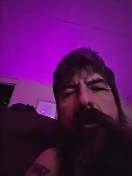 DaddyBadTouches Momentaufnahme des Live-Raums auf Stripchat