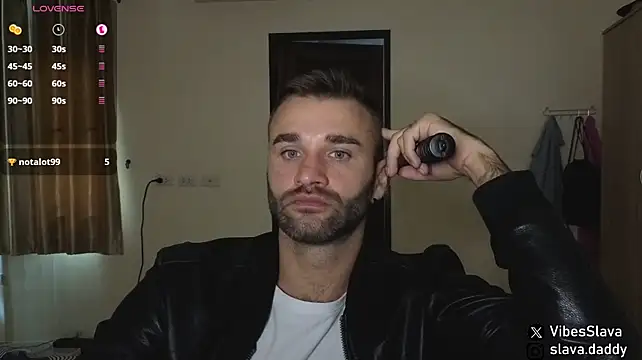 DaddySlava live room snapshot on Stripchat