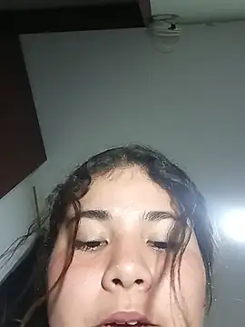 Daika_Rodriguez momentopname van live room op Stripchat