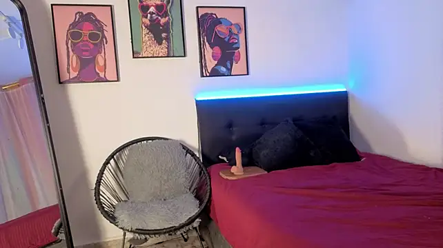 Dakota_nova00 live room snapshot on Stripchat