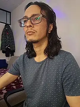 Damian_Dusk momentopname van live room op Stripchat