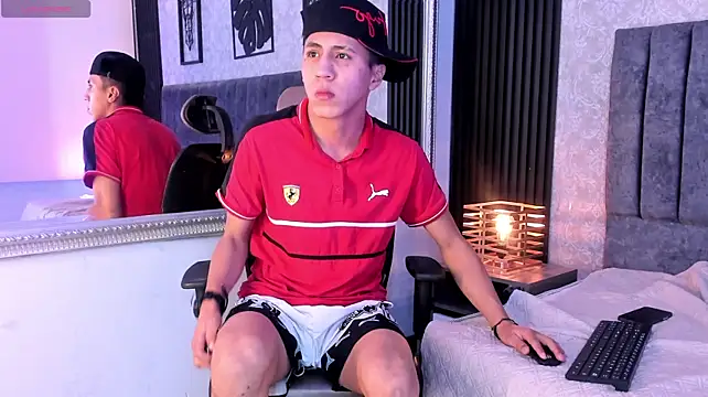 Damian_Steel07 live room snapshot on Stripchat