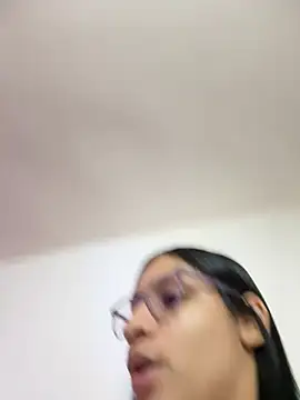 Danaeluxe Momentaufnahme des Live-Raums auf Stripchat