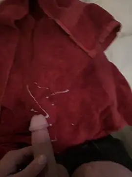 Danielsjack34 live room snapshot on Stripchat