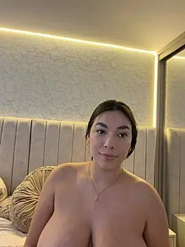 DannaMarshall live room snapshot on Stripchat