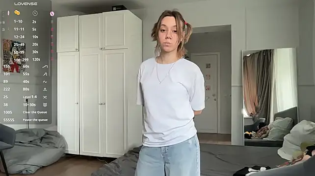 DanyelleMancher momentopname van live room op Stripchat