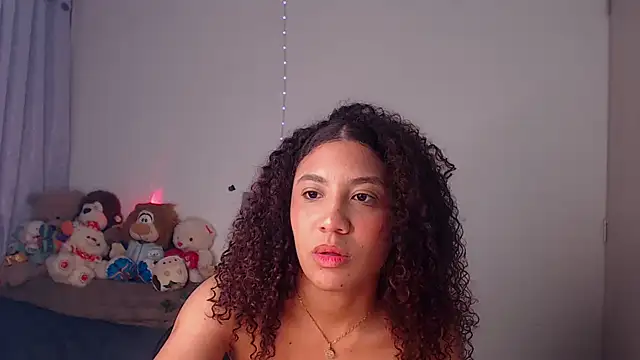 Daphnne_Winx captura da sala ao vivo na Stripchat