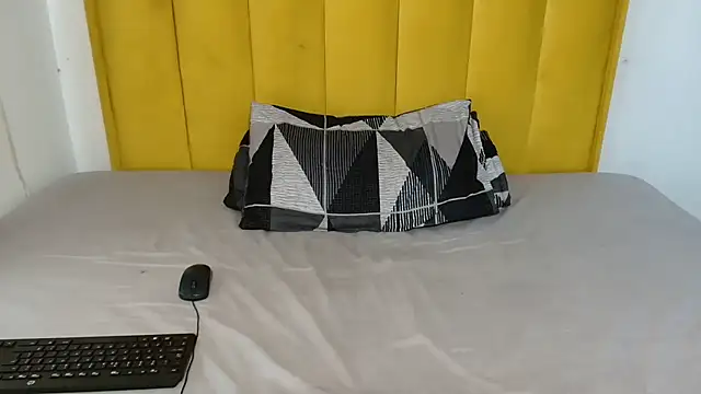 DarkDinderXXX captura de la sala en vivo en Stripchat