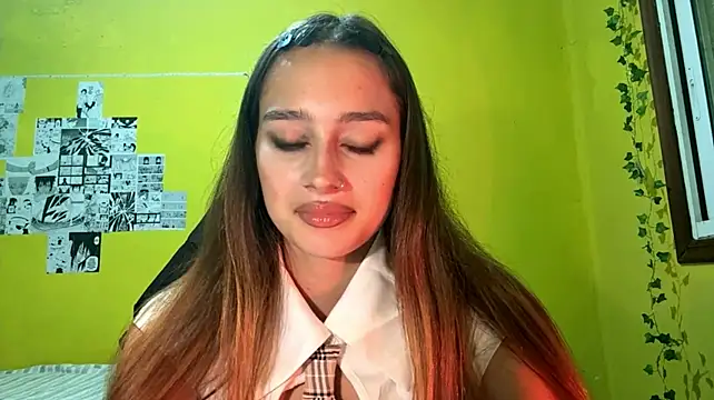 DeboraSalcido live room snapshot on Stripchat