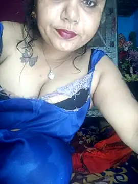 Delhi_Patola Momentaufnahme des Live-Raums auf Stripchat