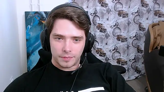 DmitryRomanov momentopname van live room op Stripchat