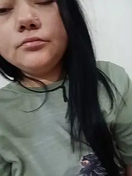 Doll_Nepali Momentaufnahme des Live-Raums auf Stripchat