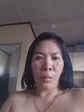 DonnaWildcat69 captura de la sala en vivo en Stripchat