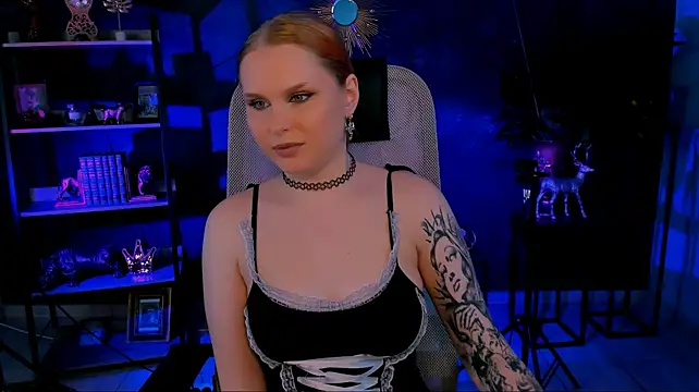DorothyDora_ live room snapshot on Stripchat