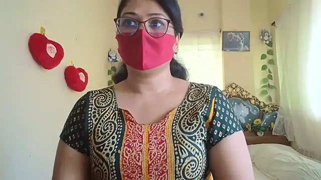 Elena_cruz5 momentopname van live room op Stripchat