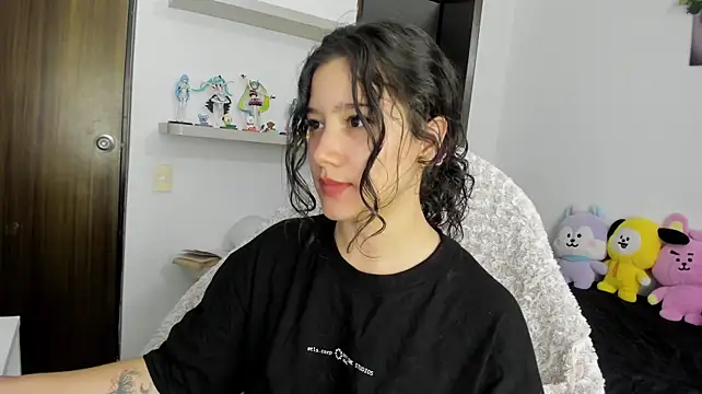 Eli_dl снимок онлайн-комнаты на Stripchat