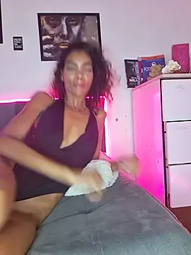 ElisaBoyer Momentaufnahme des Live-Raums auf Stripchat