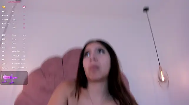 EmmaChar_ captura da sala ao vivo na Stripchat
