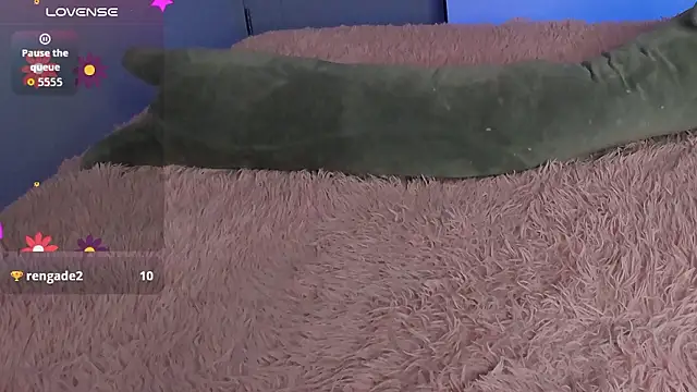 EmmyyK Momentaufnahme des Live-Raums auf Stripchat