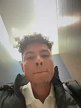 Eros_lee Momentaufnahme des Live-Raums auf Stripchat