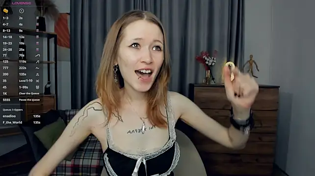 EstellaZion Momentaufnahme des Live-Raums auf Stripchat