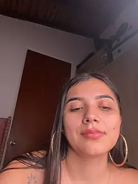 Estrella22 captura de la sala en vivo en Stripchat