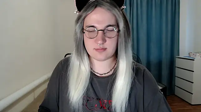 EvaMiron Momentaufnahme des Live-Raums auf Stripchat