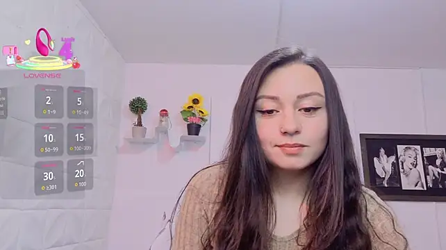 Eva_Roussell momentopname van live room op Stripchat