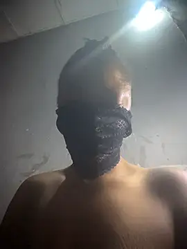 FLOWERAPPLEE Momentaufnahme des Live-Raums auf Stripchat