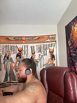 Fathero1time momentopname van live room op Stripchat