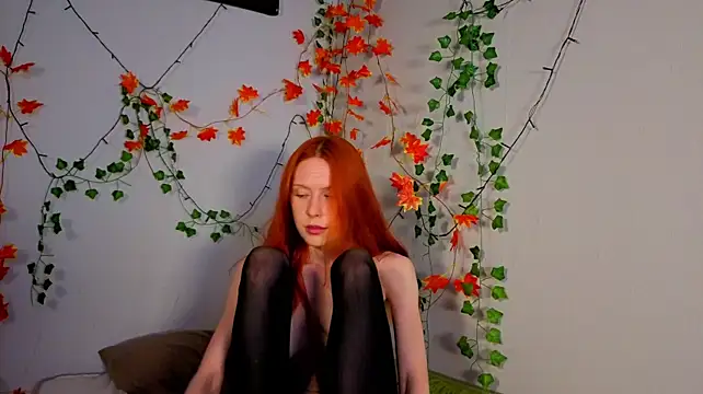 FruttiTatti Momentaufnahme des Live-Raums auf Stripchat