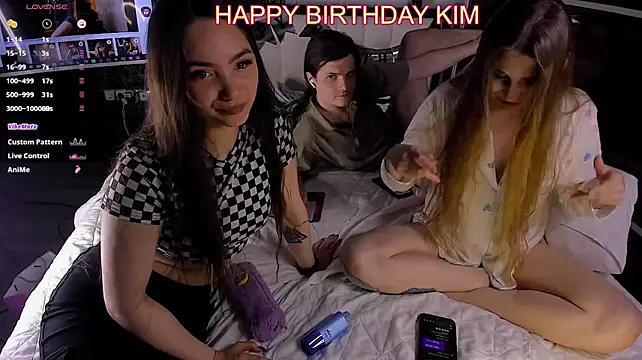 FuckinHotCouple1 снимок онлайн-комнаты на Stripchat