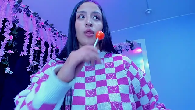 Gabyy_Cooper_ captura da sala ao vivo na Stripchat